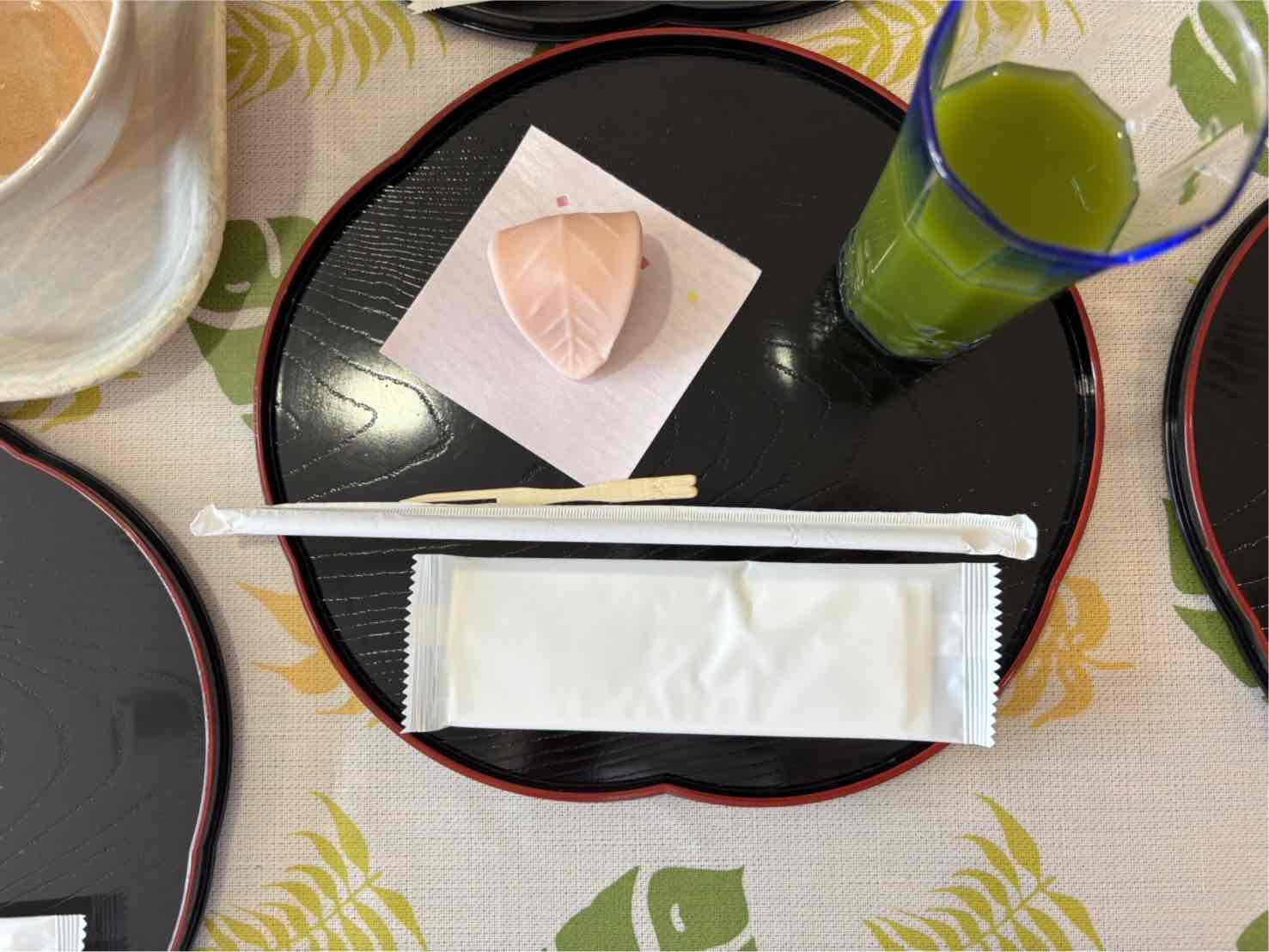 4月22日に当院にてお茶会を開催いたしました